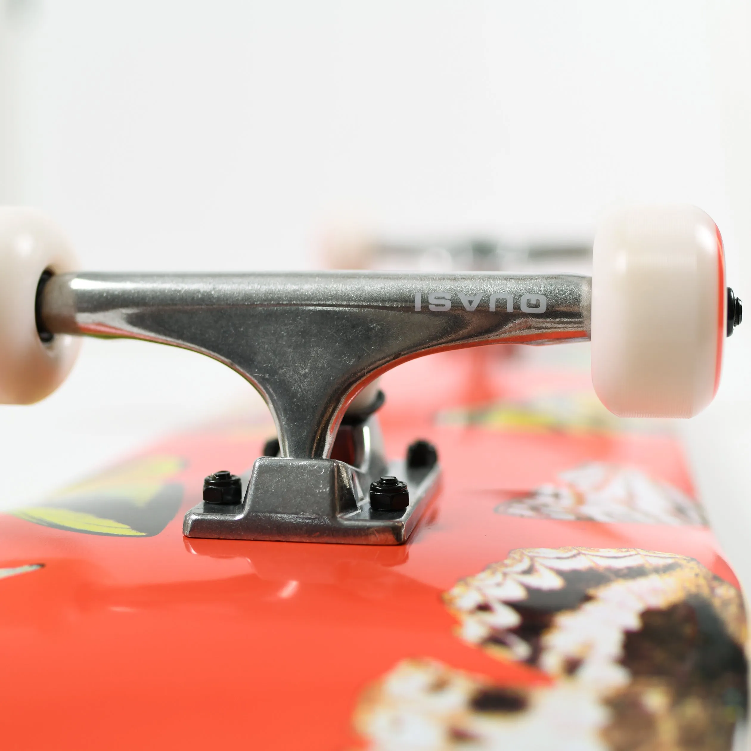 Butterfly Complete [8.25"] Skateboard