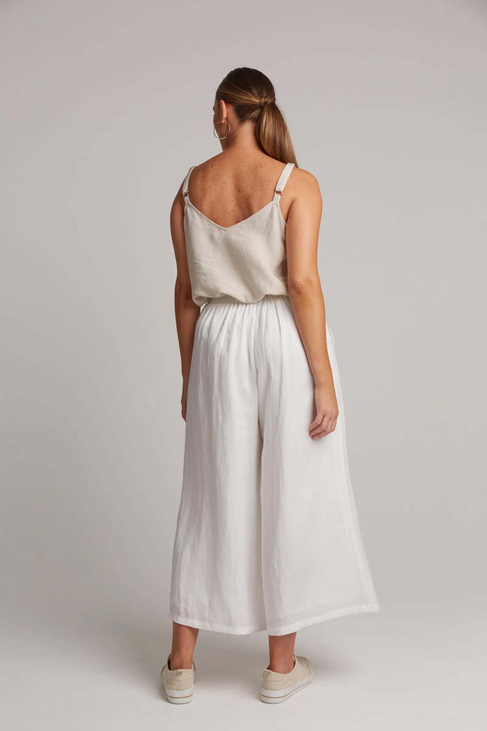 Studio Crop Pant - Salt